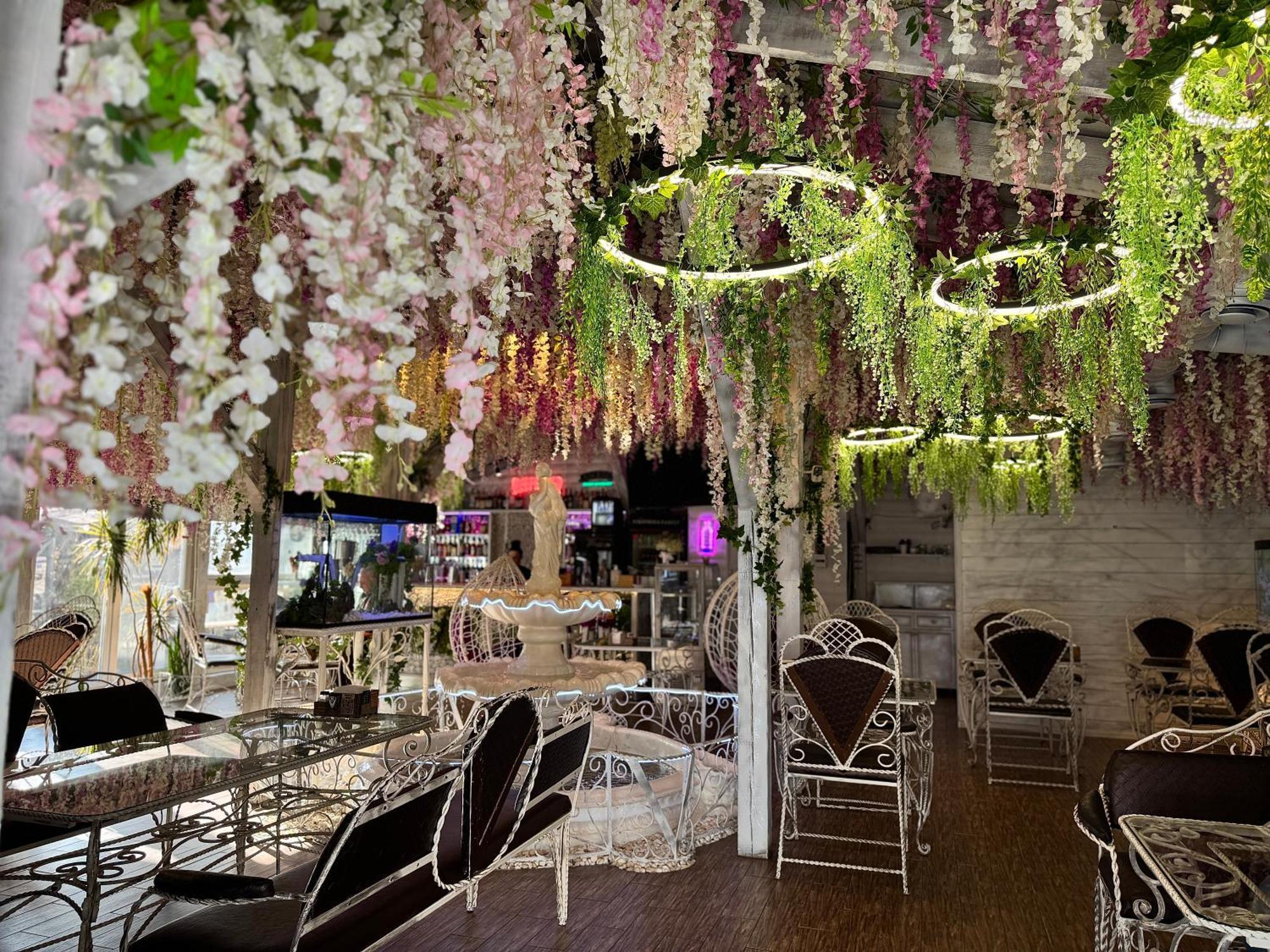 Viktoriya Family Hotel Restaurant Complex Kyiv Exterior photo